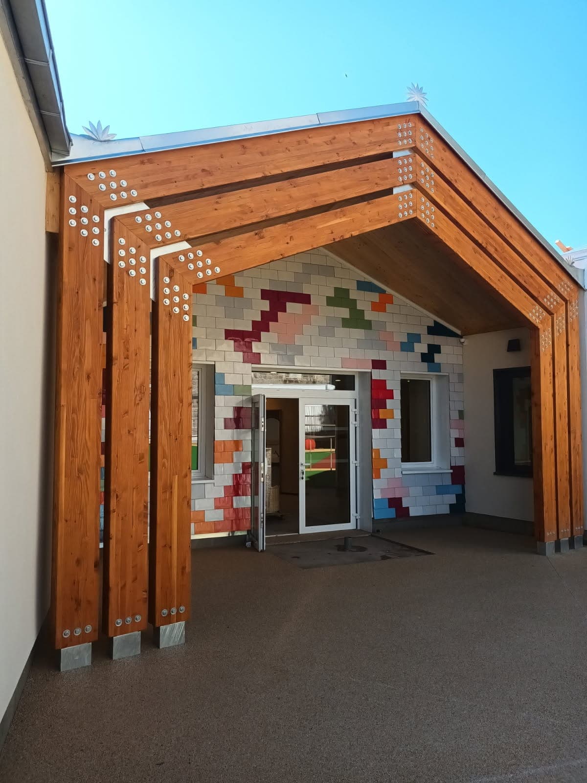 Accueil de loisirs de Renaison — ossature bois, Renaison (42)